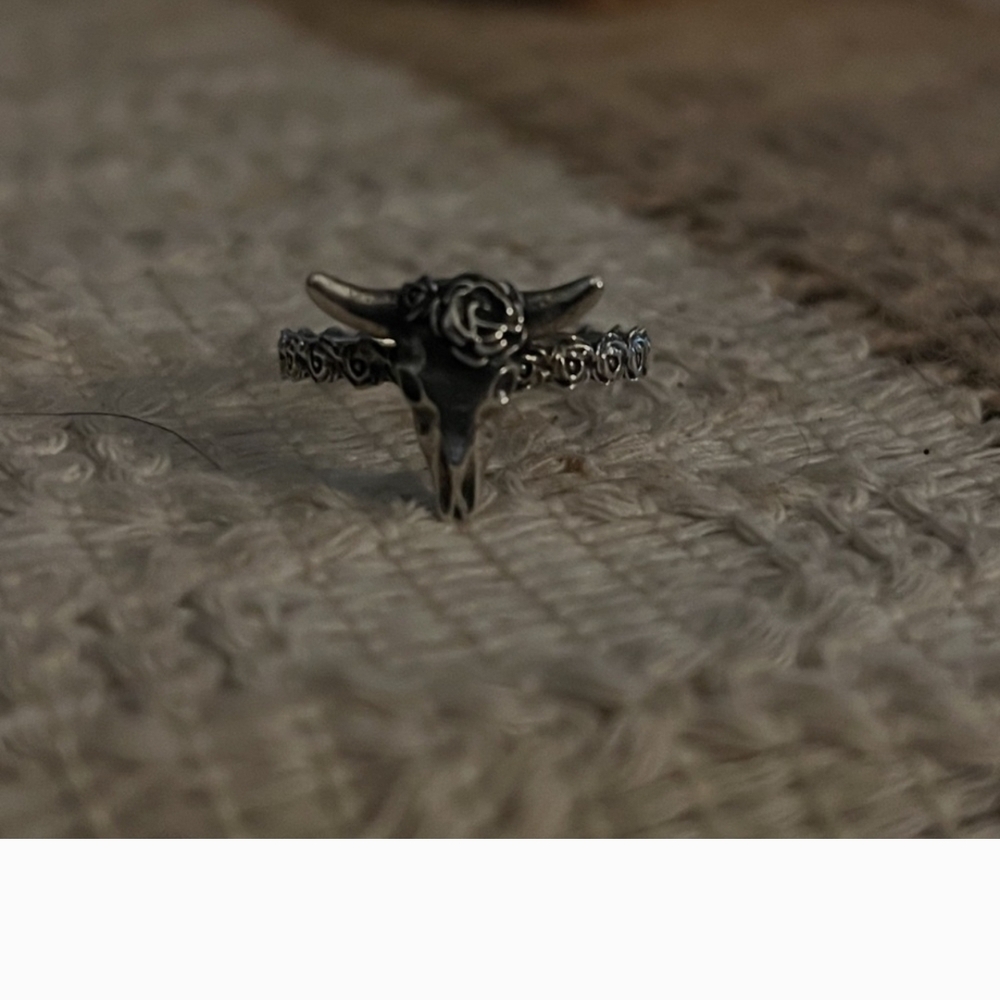 JAMES AVERY SKULL CACTUS 925 Sterling Silver Ring.